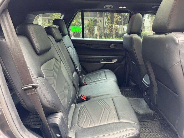 Ford Everest Titanium 2024