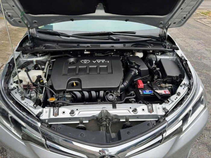 Toyota Corolla Altis 1.8G CVT 2017 model 2018 Toyota Corolla Altis 1.8G CVT 2017 model 2018