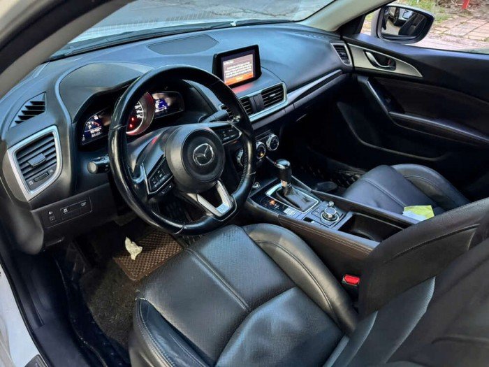 Mazda 3 2018 sedan Mazda 3 2018 sedan