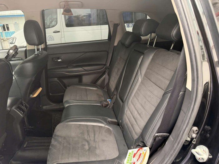 Mitsubishi Outlander 2.0 CVT 2022 Mitsubishi Outlander 2.0 CVT 2022