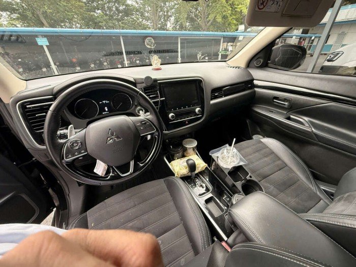 Mitsubishi Outlander 2.0 CVT 2022 Mitsubishi Outlander 2.0 CVT 2022
