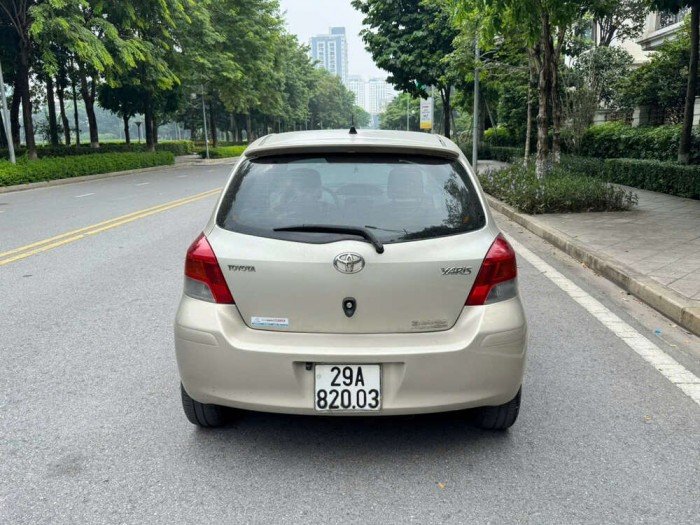Toyota Yaris 2010