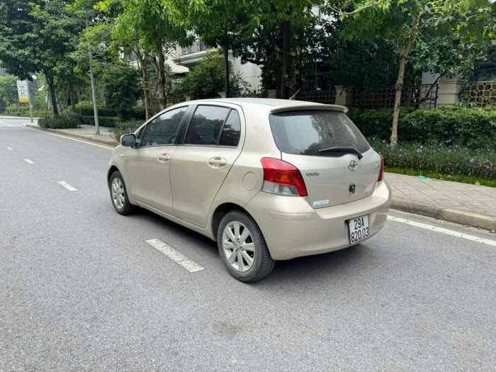 Toyota Yaris 2010