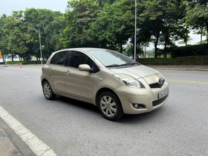 Toyota Yaris 2010