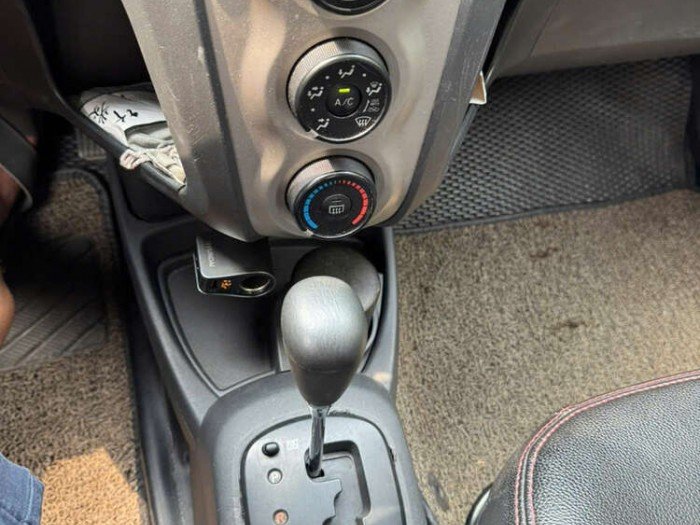 Toyota Yaris 2010