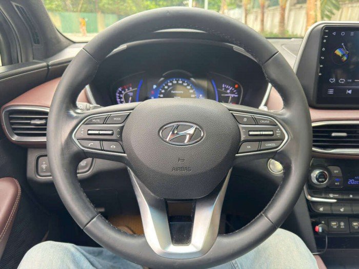 Hyundai Santafe full xăng 2019