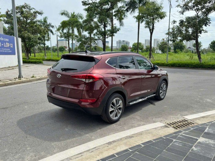 Hyundai Tucson 2.0 đặc biệt 2018