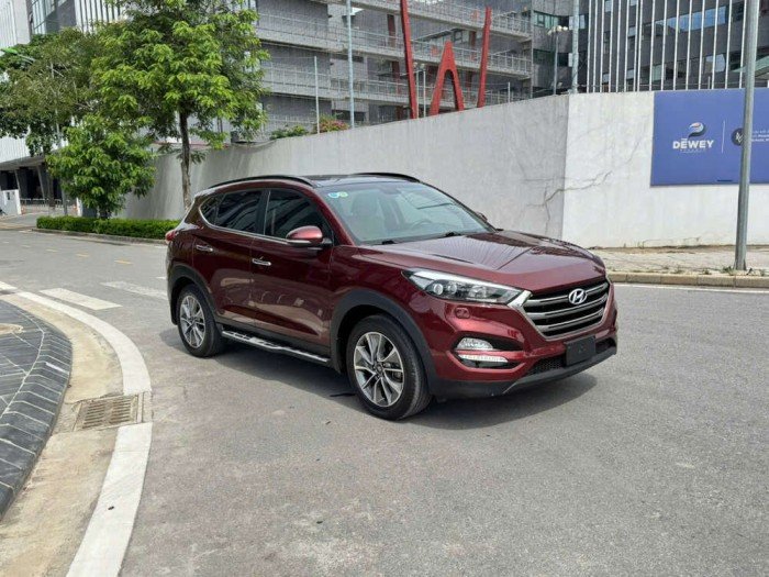 Hyundai Tucson 2.0 đặc biệt 2018