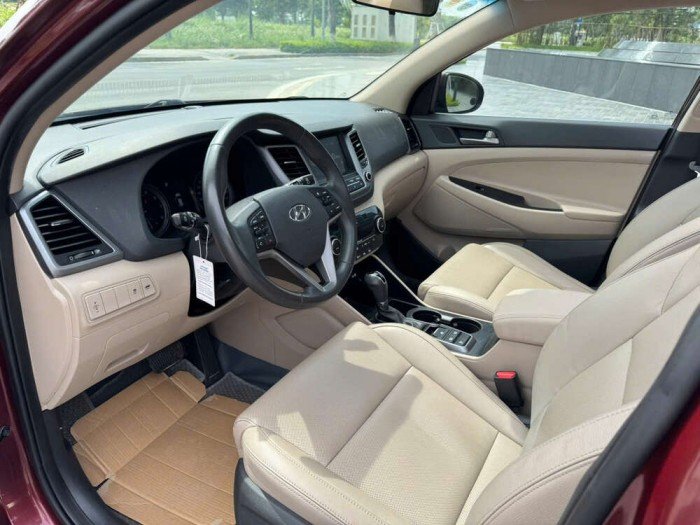 Hyundai Tucson 2.0 đặc biệt 2018