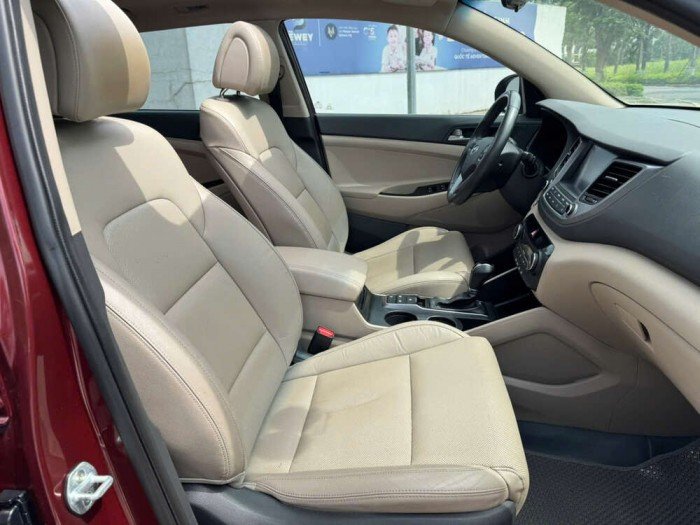 Hyundai Tucson 2.0 đặc biệt 2018