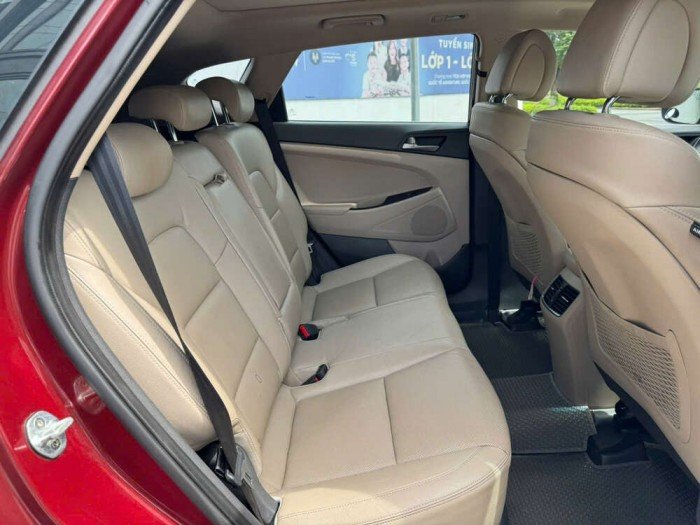 Hyundai Tucson 2.0 đặc biệt 2018