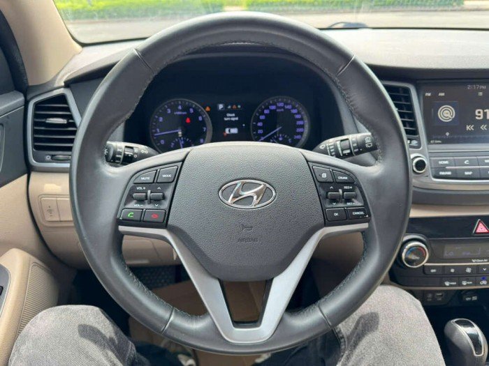 Hyundai Tucson 2.0 đặc biệt 2018