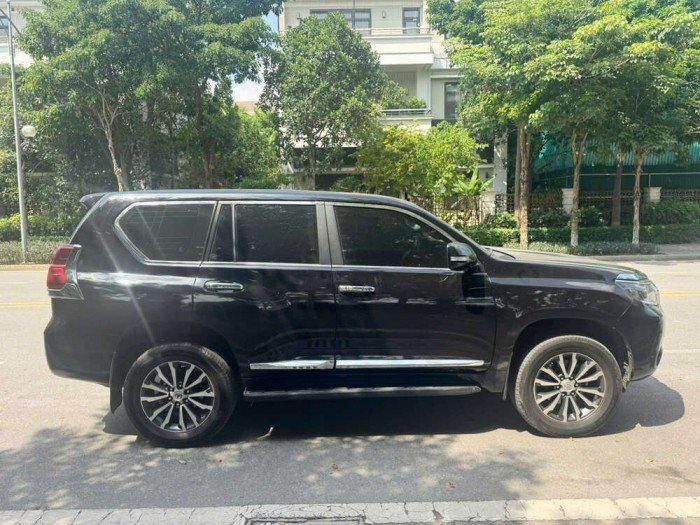 Toyota Land Cruiser Prado TXL 2010