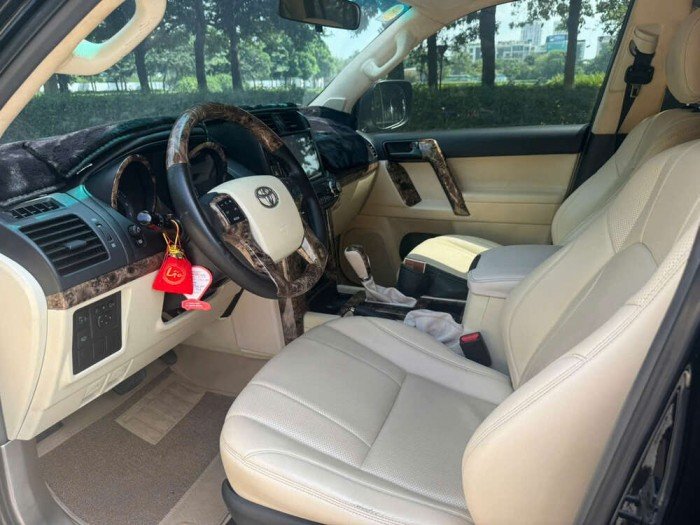 Toyota Land Cruiser Prado TXL 2010