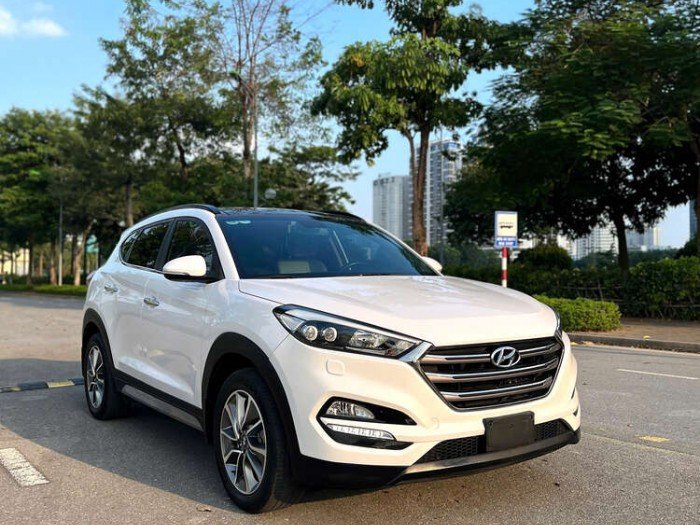 Hyundai Tucson 2018 bản đủ