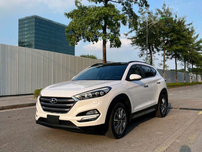 Hyundai Tucson 2018 bản đủ