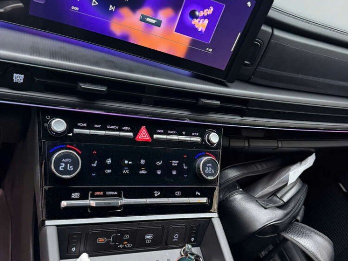 Hyundai Santafe calli turbo 6 ghế 2025 Hyundai Santafe calli turbo 6 ghế 2025