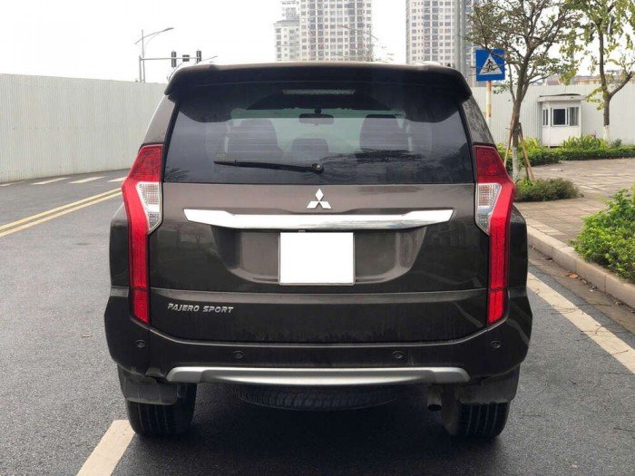Mitsubishi Pajero Sport AT Dầu 1 cầu 2018