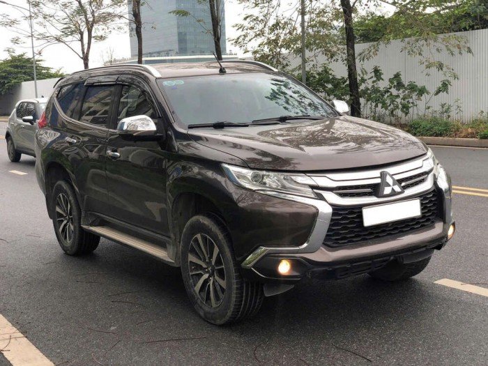 Mitsubishi Pajero Sport AT Dầu 1 cầu 2018
