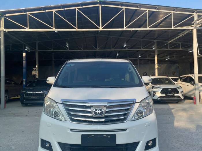 Alphard 3.5 2012