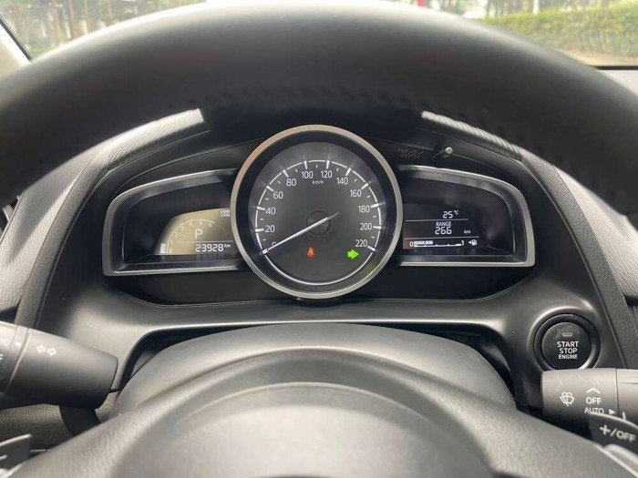 Mazda 2 Premium 2024