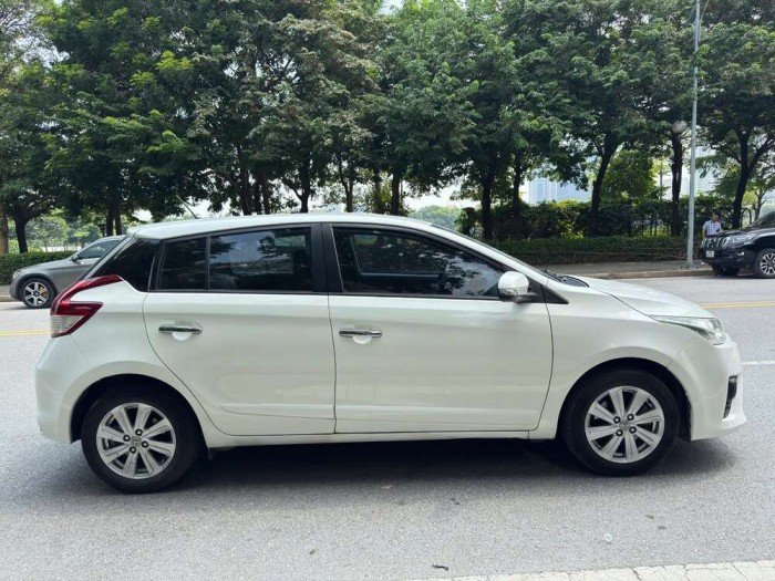 Toyota Yaris 1.3G 2014 Toyota Yaris 1.3G 2014