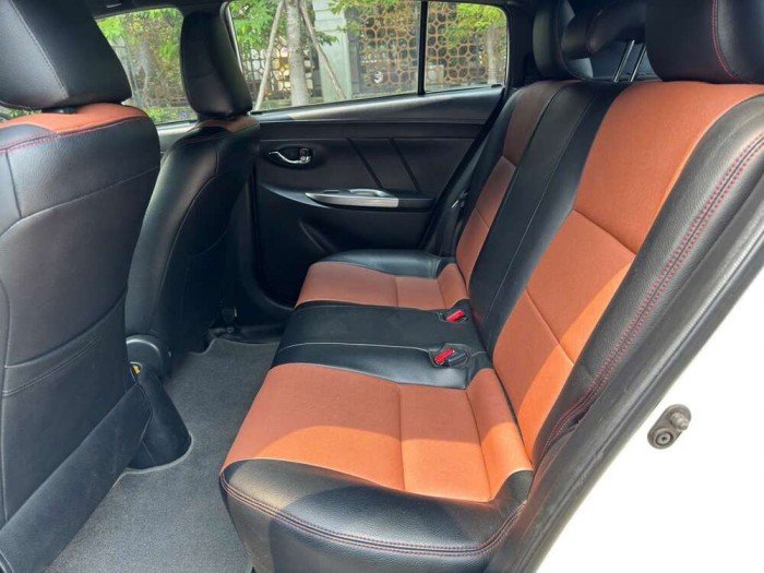 Toyota Yaris 1.3G 2014 Toyota Yaris 1.3G 2014