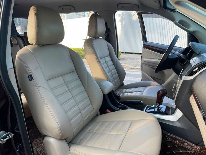 Isuzu Mux 1.9AT 2018
