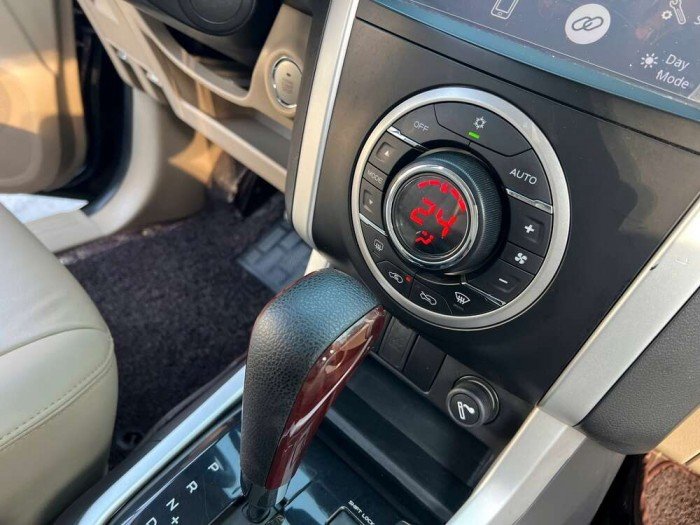 Isuzu Mux 1.9AT 2018