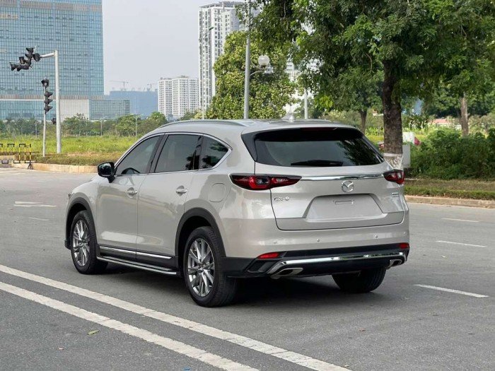 Mazda CX8 Premium sx 2025 - 3 vạn Sơn zin cả xe