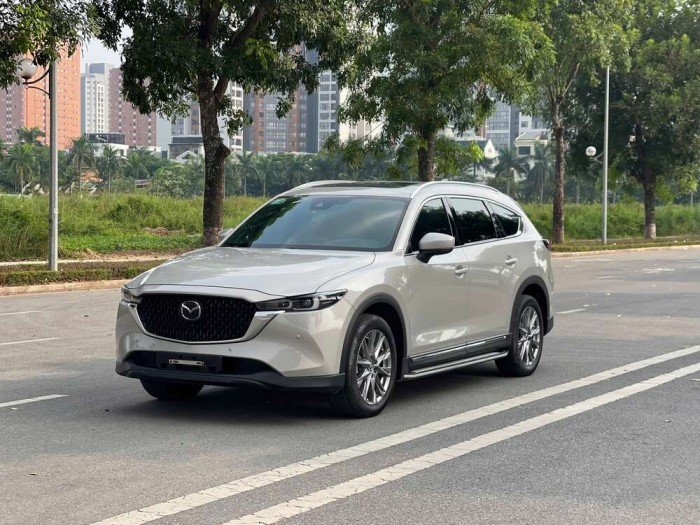 Mazda CX8 Premium sx 2025 - 3 vạn Sơn zin cả xe
