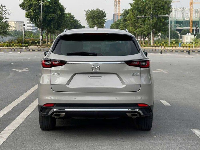 Mazda CX8 Premium sx 2025 - 3 vạn Sơn zin cả xe