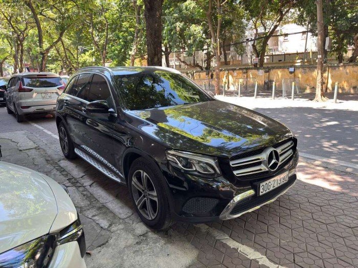 Mercedes - Benz GLC 200 2019 đk 2020