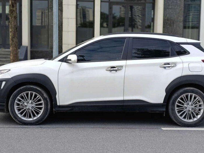 Kona 2021 tiêu chuẩn