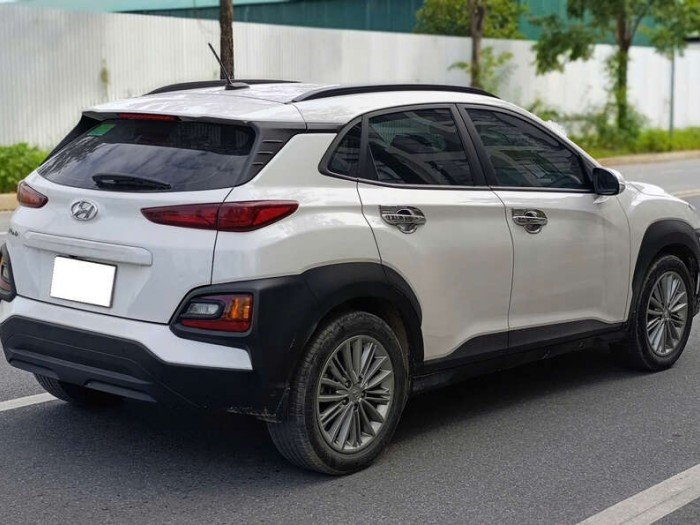 Kona 2021 tiêu chuẩn