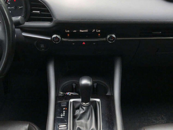 Mazda 3 Luxury 2023 Mazda 3 Luxury 2023
