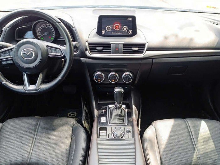 MAZDA 3 SEDAN 2018