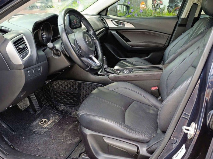 MAZDA 3 SEDAN 2018