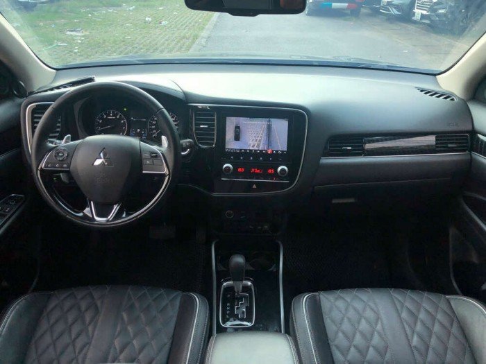 Outlander 2.0 Premium 2022 Outlander 2.0 Premium 2022