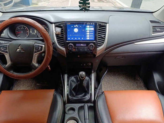 Pajero sport 2.4L 2018 MT