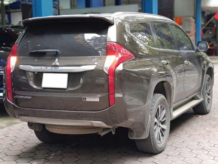 Pajero sport 2.4L 2018 MT