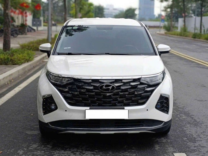 Hyundai Custin 1.5 Tiêu chuẩn 2023