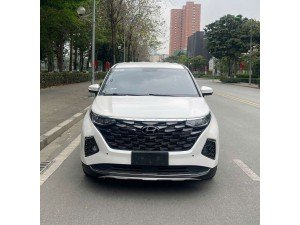 Hyundai Custin 1.5AT tiêu chuẩn 2023 Hyundai Custin 1.5AT tiêu chuẩn 2023