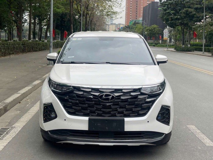 Hyundai Custin 1.5AT tiêu chuẩn 2023