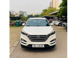 Hyundai Tucson 2.0 AT phiên bản 2015 nhập khẩu