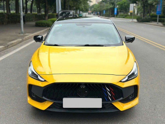 MG 5 2022 1.5Luxury Vàng