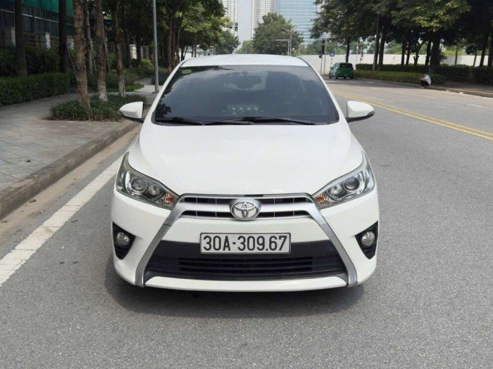 Toyota Yaris 1.3G 2014 Toyota Yaris 1.3G 2014