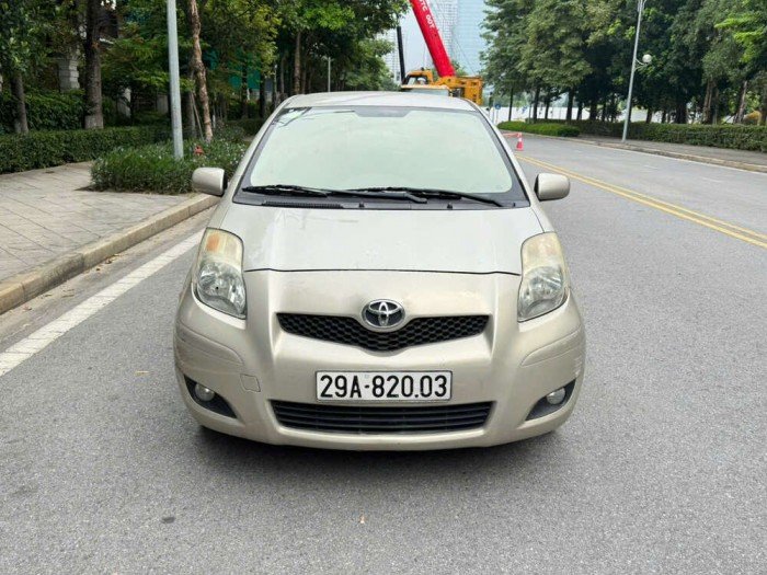 Toyota Yaris 2010