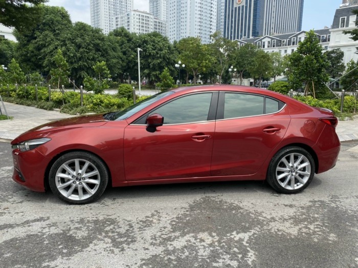 Mazda 3 2.0AT