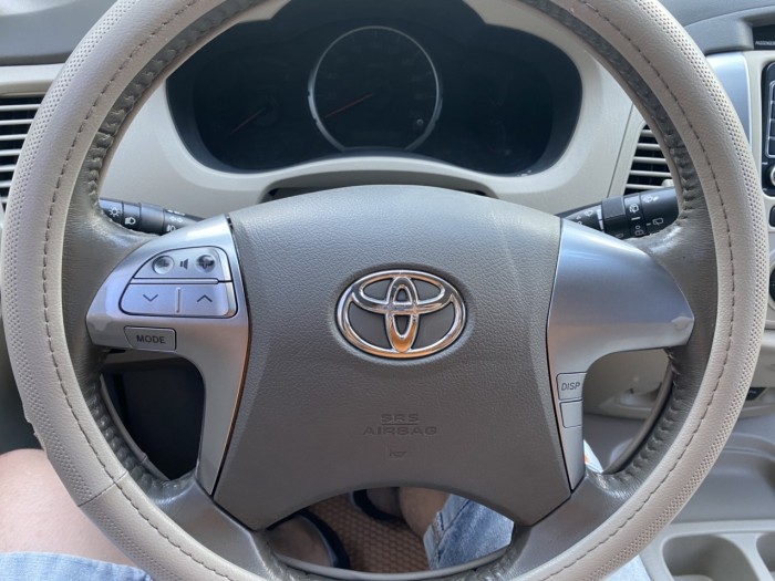 Toyota Innova G 2.0AT 2014